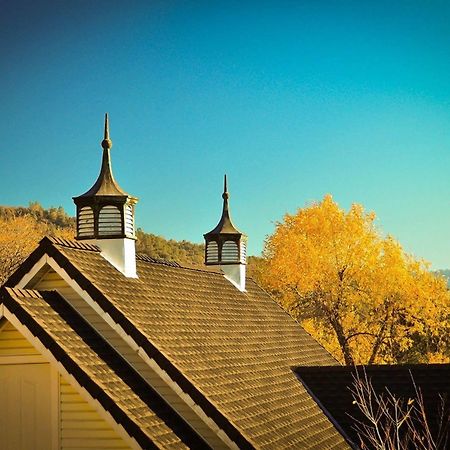 Hounds Tooth Inn Oakhurst Buitenkant foto