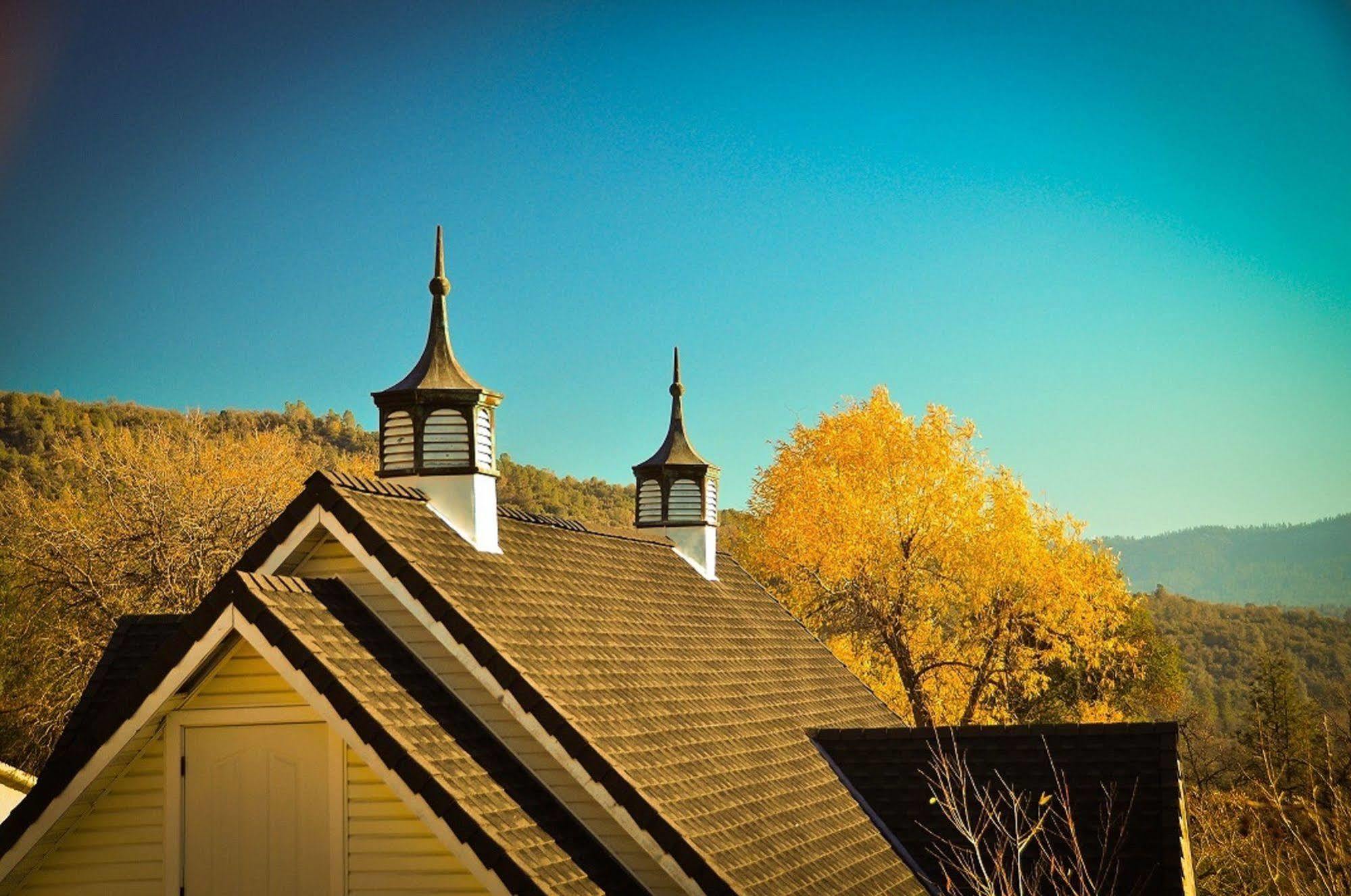 Hounds Tooth Inn Oakhurst Buitenkant foto