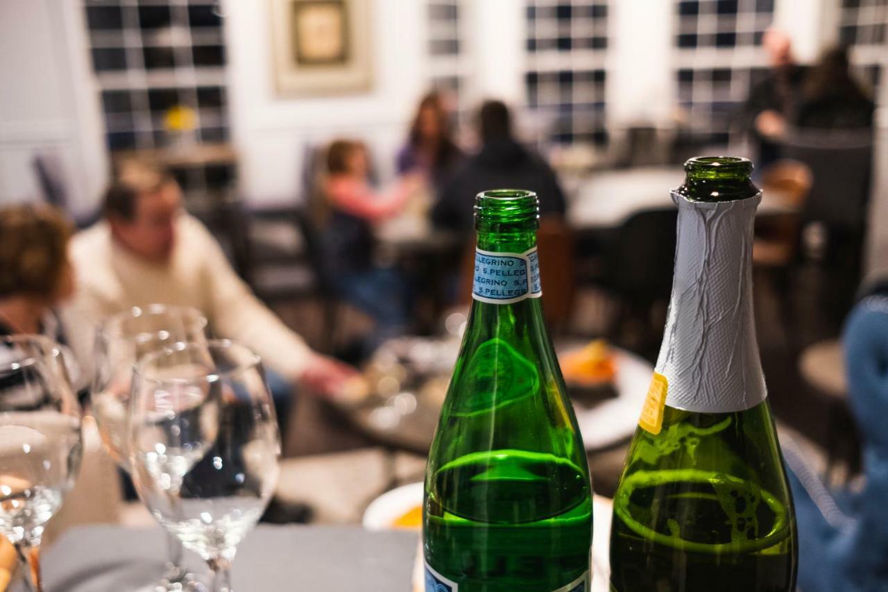 Hounds Tooth Inn Oakhurst Buitenkant foto