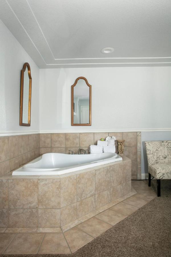 Hounds Tooth Inn Oakhurst Buitenkant foto