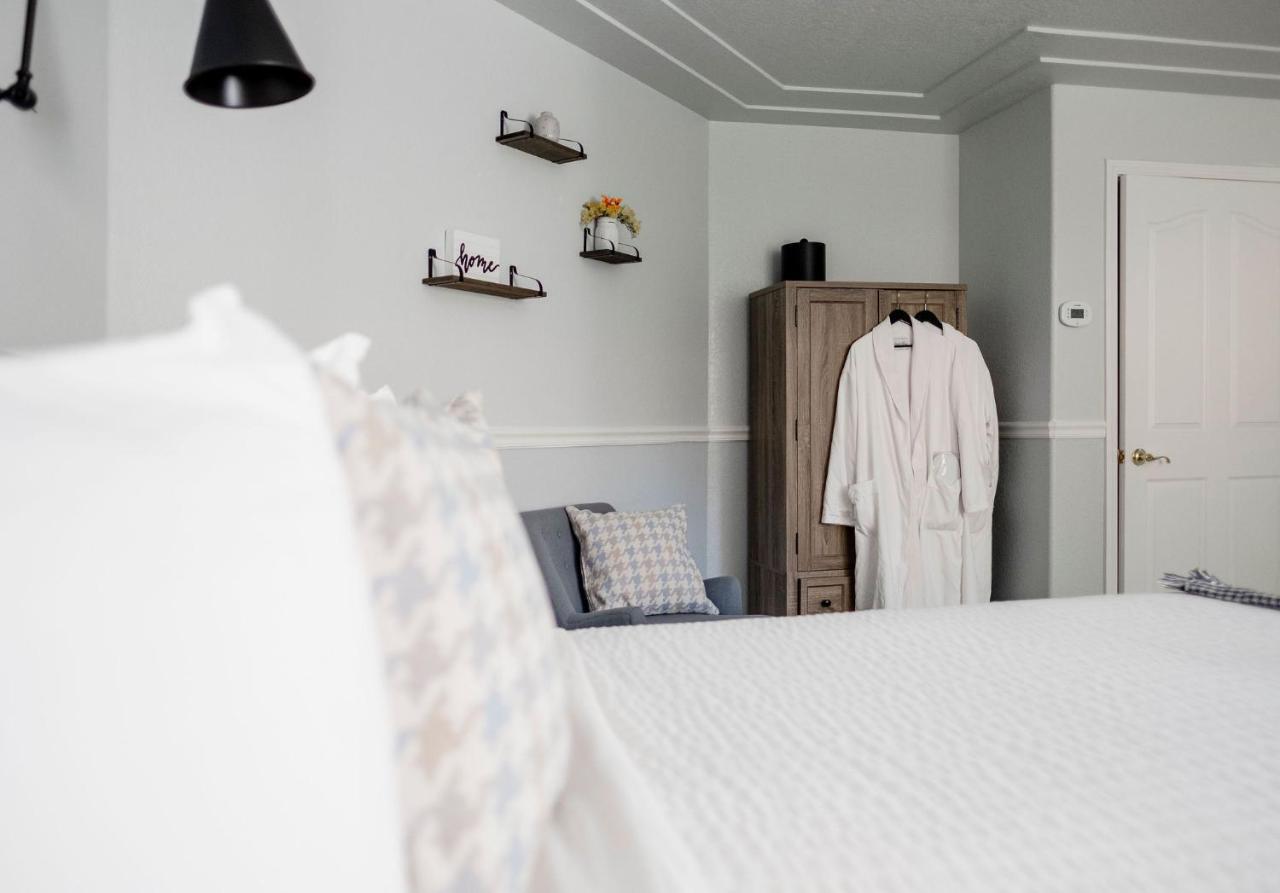 Hounds Tooth Inn Oakhurst Buitenkant foto